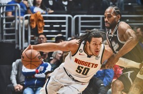 关于Ming回归赛场，比分优势明显首场状态亮眼，快船观众沸腾！的信息