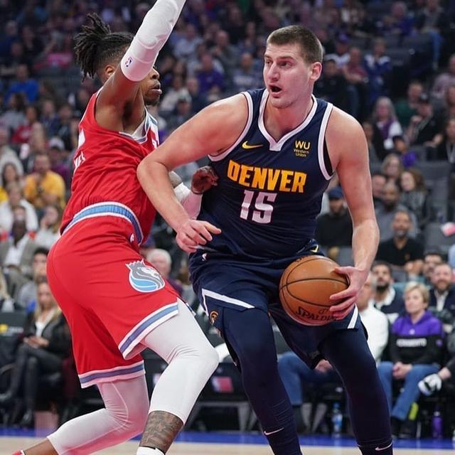 莎拉波娃在掘金比赛中持续失利,持续失利引发热议!上演精彩一战的简单介绍 莎拉波娃在掘金比赛中持续失利,持续失利引发热议!上演精彩一战的简单介绍